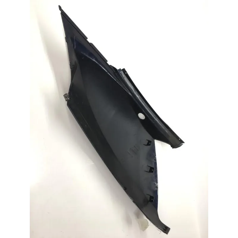 Cache carenage coque arriere droit APRILIA ATLANTIC 125 2003-2005