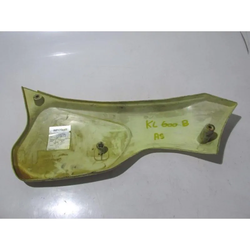 Cache carenage sous selle gauche KAWASAKI KLR 600 1984-1986