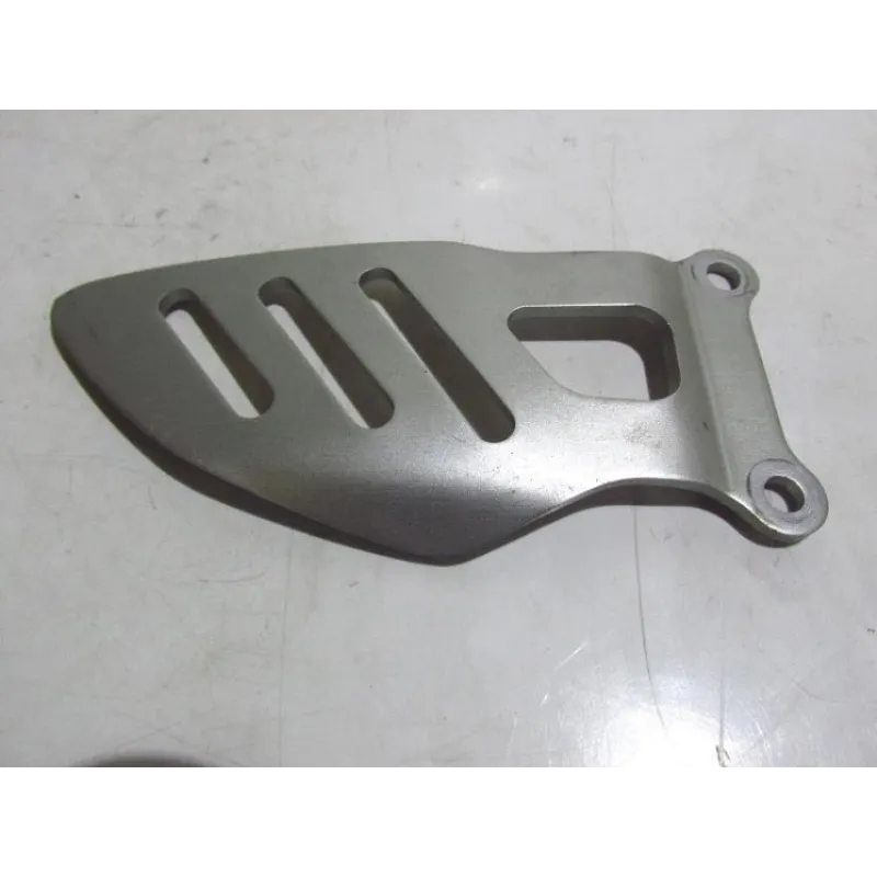 Protection repose pied droit SUZUKI GSXR 600 2006-2007
