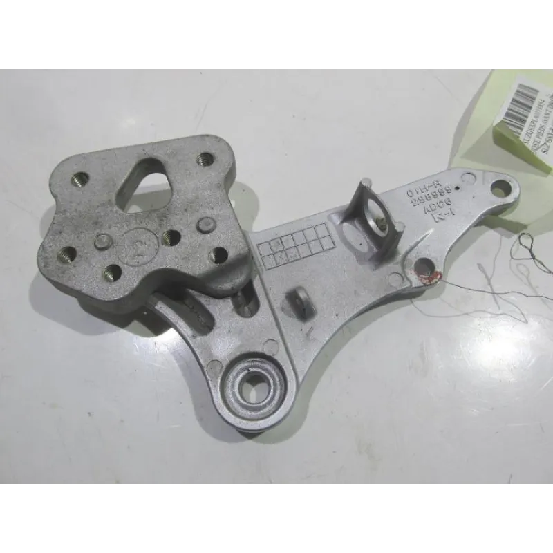 Platine avant droite SUZUKI GSXR 600 2006-2007