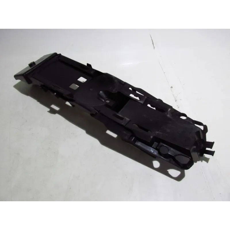 Passage de roue SUZUKI GSXR 600 2006-2007