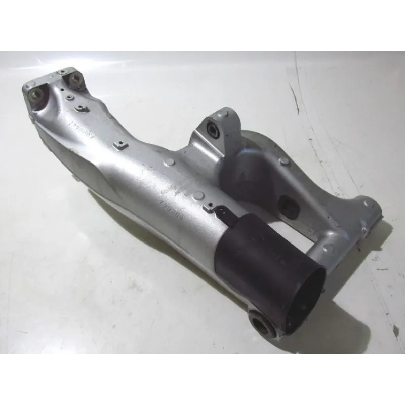 Bras oscillant HONDA VFR 1200 F 2010-2016