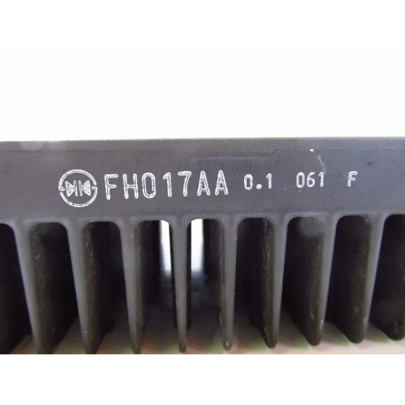 Regulateur charge batterie HONDA VFR 1200 F 2010-2016