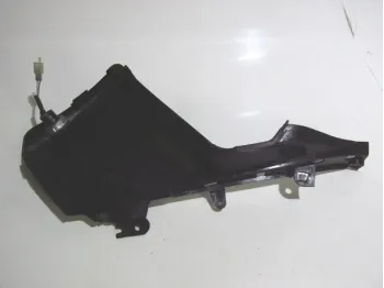 Cache lateral droit YAMAHA XP 500 2005-2007 TMAX ABS