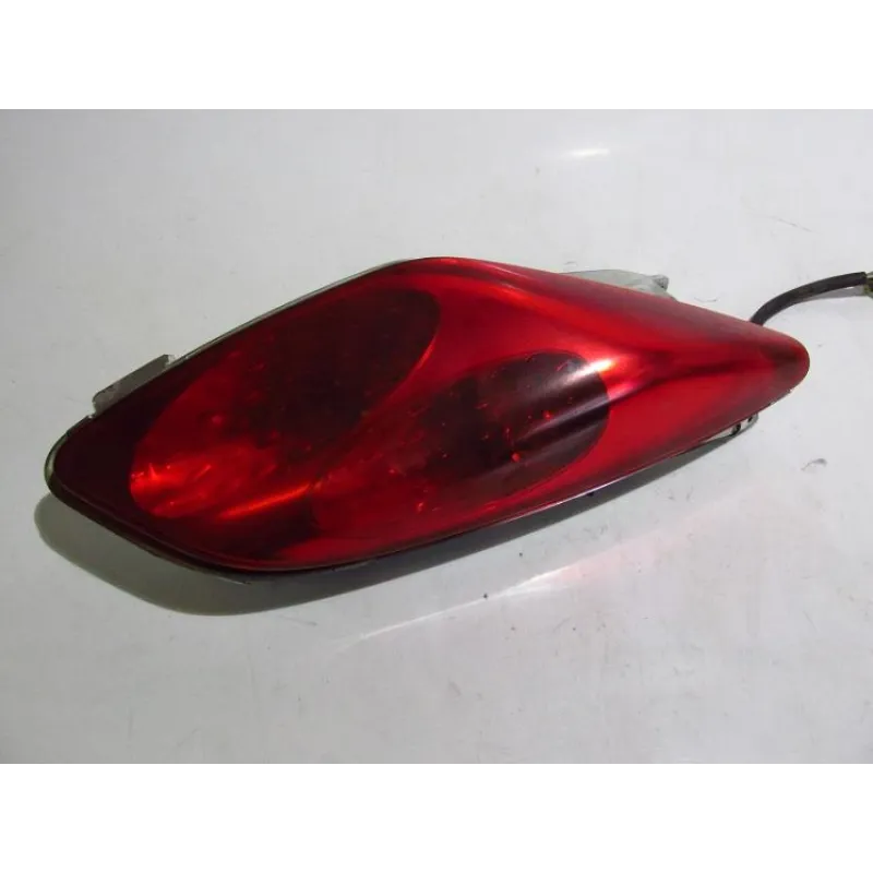 Feu arriere droit YAMAHA YPR 125 2006-2009 XMAX