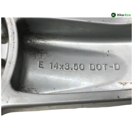 Jante arriere PIAGGIO X9 125 2001-2002