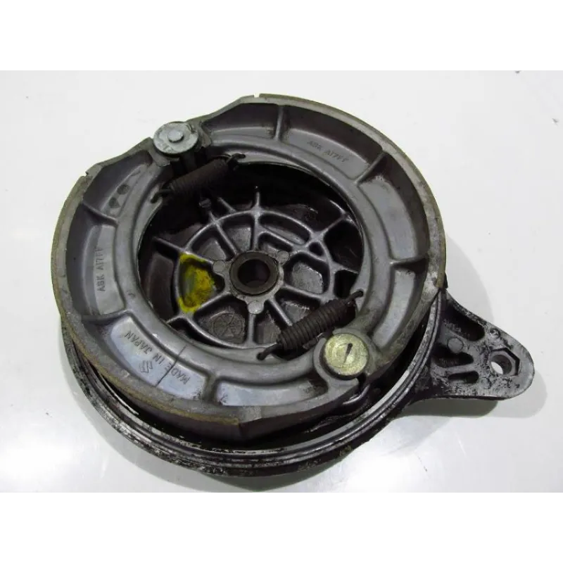 Tambour arriere SUZUKI GT 550 1973-1977