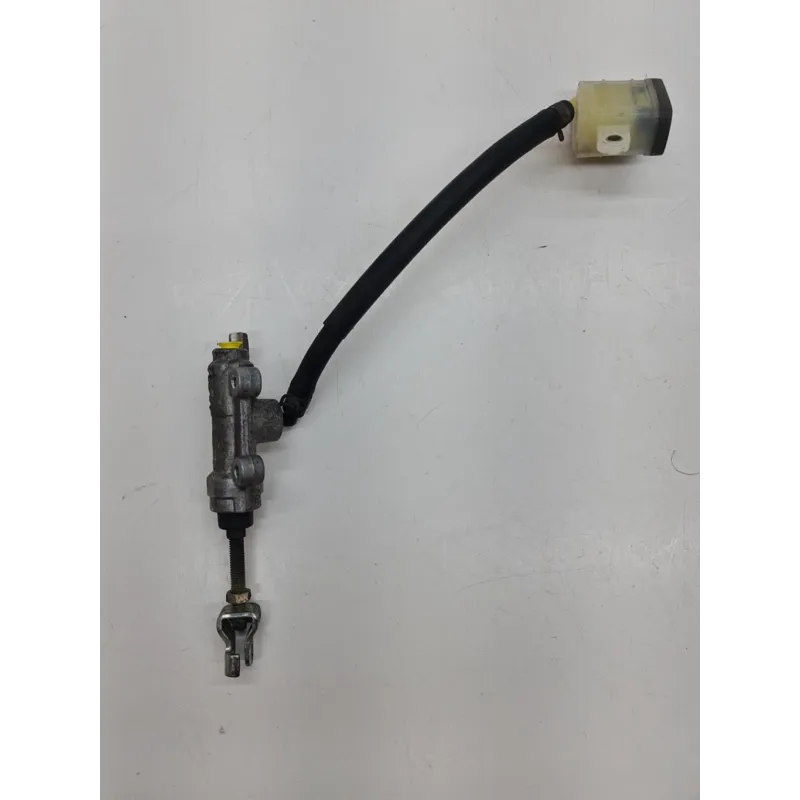 Maitre cylindre frein arriere HONDA XL V 125 2001-2006 VARADERO