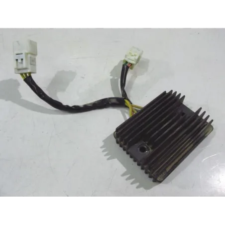 Regulateur charge batterie PIAGGIO VESPA GTS 125 IE SUPERSPORT ABS-ASR