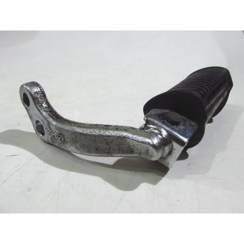 Repose pieds avant droit SUZUKI TU X 125 1999-2001