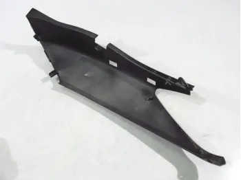 Cache carenage coque arriere droit YAMAHA YPR 250 2007-2009 XMAX