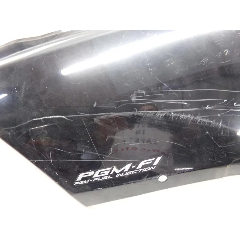 Cache carenage coque arriere gauche HONDA FES 125 2003-2006 PANTHEON