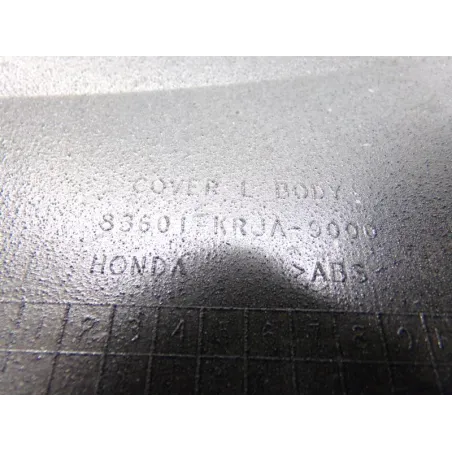 Cache carenage coque arriere gauche HONDA FES 125 2003-2006 PANTHEON