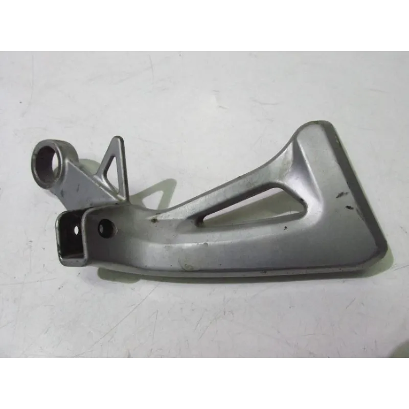 Platine arriere droite SUZUKI SV 650 N 1999-2002