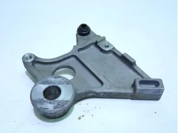 Support etrier frein arriere HONDA CB 600 F 2002 HORNET S