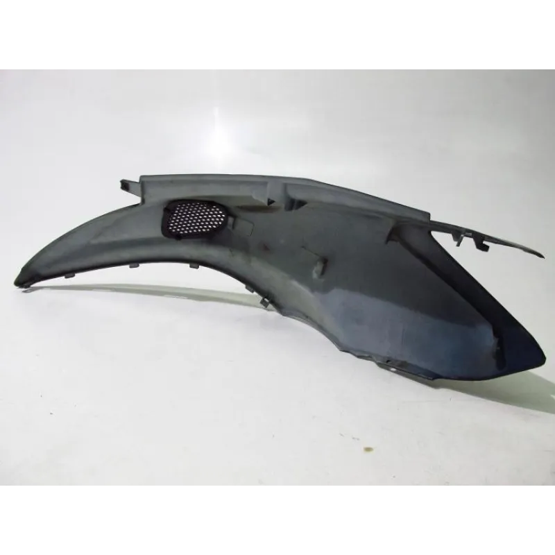 Cache carenage coque arriere droit FYM SCOOTERONE 125 2008