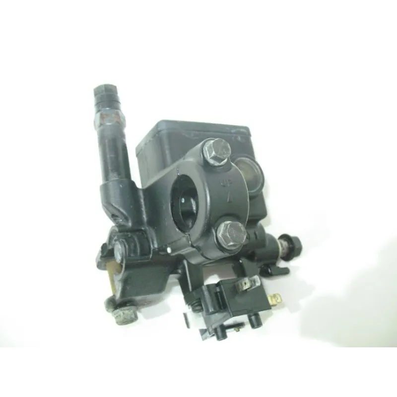 Maitre cylindre frein arriere HONDA FES 125 2003-2006 PANTHEON