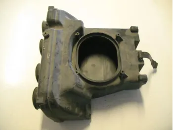 Boite a air YAMAHA FZS 600 2000-2001 FAZER