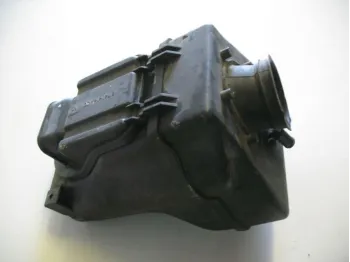 Boite a air SUZUKI DR 600 R 1986-1989