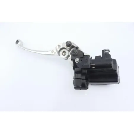 Maitre cylindre frein avant TRIUMPH STREET TRIPLE 675 2007 - 2011
