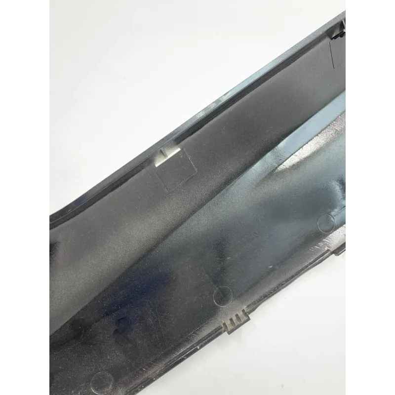 Cache lateral droit YAMAHA YPR 125 2006-2009 XMAX