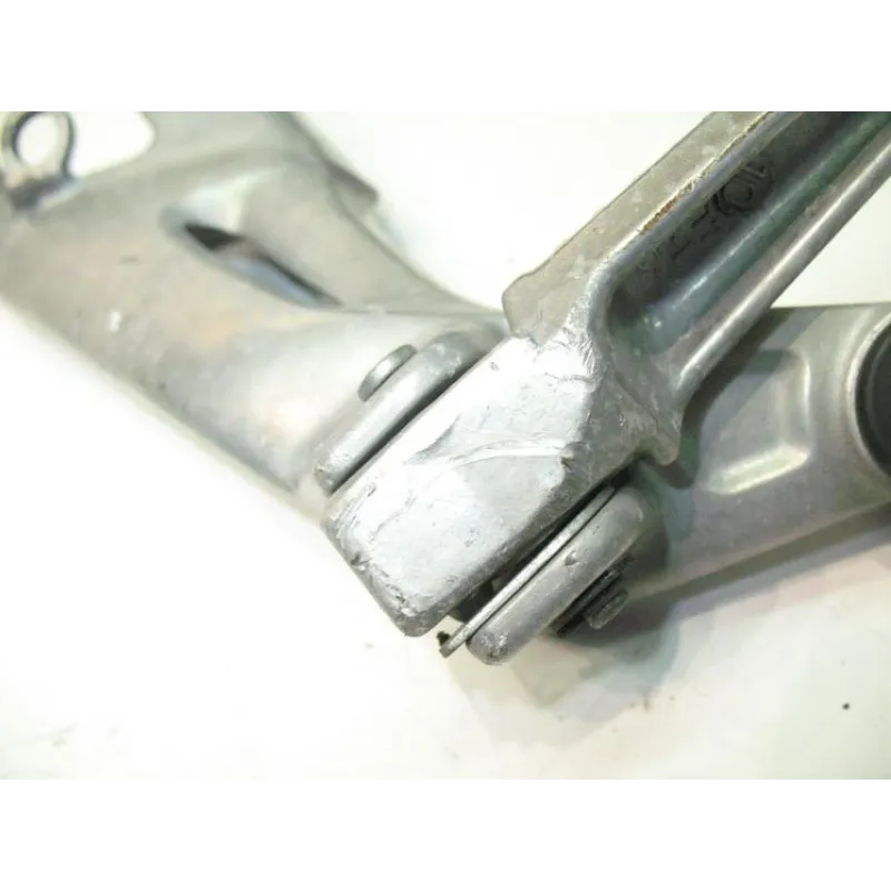 Platine arriere gauche HONDA CBR 1100 XX 1997-1998