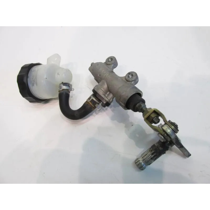 Maitre cylindre frein arriere SUZUKI GSX F 750 1998-2003