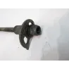 Axe de roue arriere SUZUKI DR 750 S 1988-1990