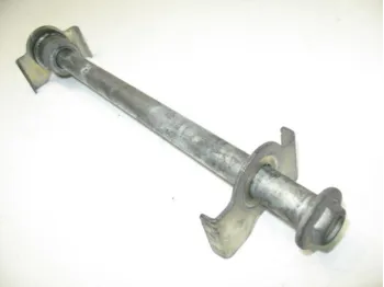 Axe de roue arriere KAWASAKI ER5 500 1997-2000