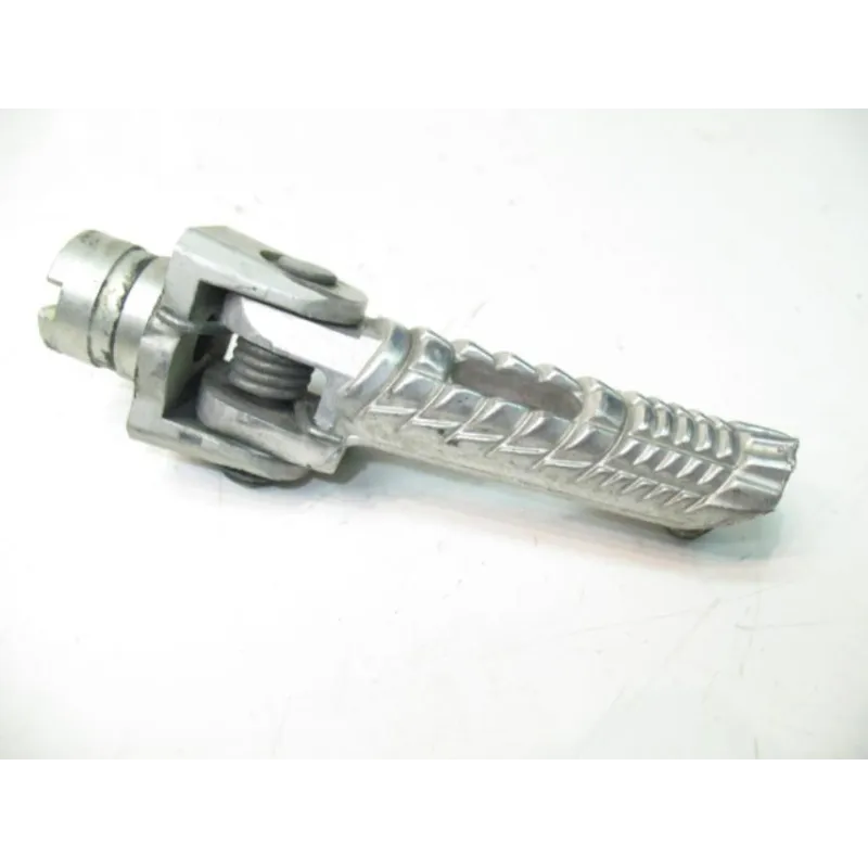 Repose pieds avant droit SUZUKI GSXR 1000 2007-2008