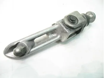 Repose pieds avant gauche SUZUKI GSXR 1000 2007-2008