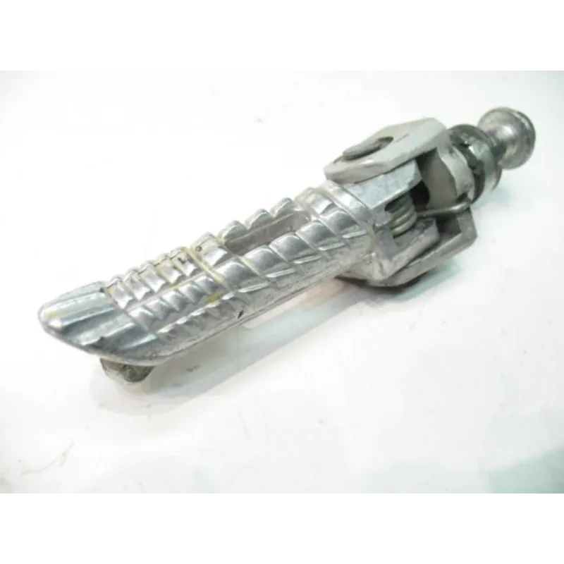 Repose pieds avant gauche SUZUKI GSXR 1000 2007-2008