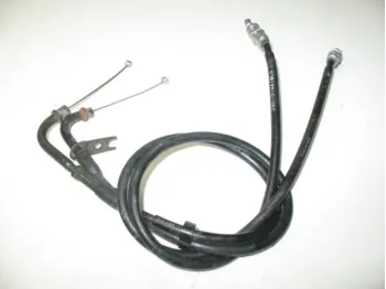Cable d'accelerateur SUZUKI GSXR 750 2004-2005