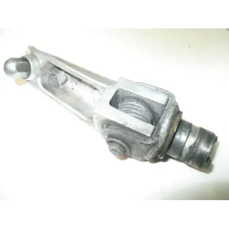 Repose pieds avant droit SUZUKI GSXR 750 2004-2005