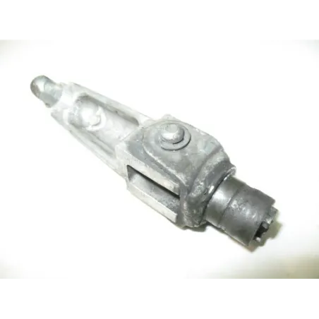 Repose pieds avant gauche SUZUKI GSXR 750 2004-2005