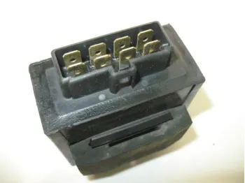 Relais boitier electrique YAMAHA TDM 900 2005-2006
