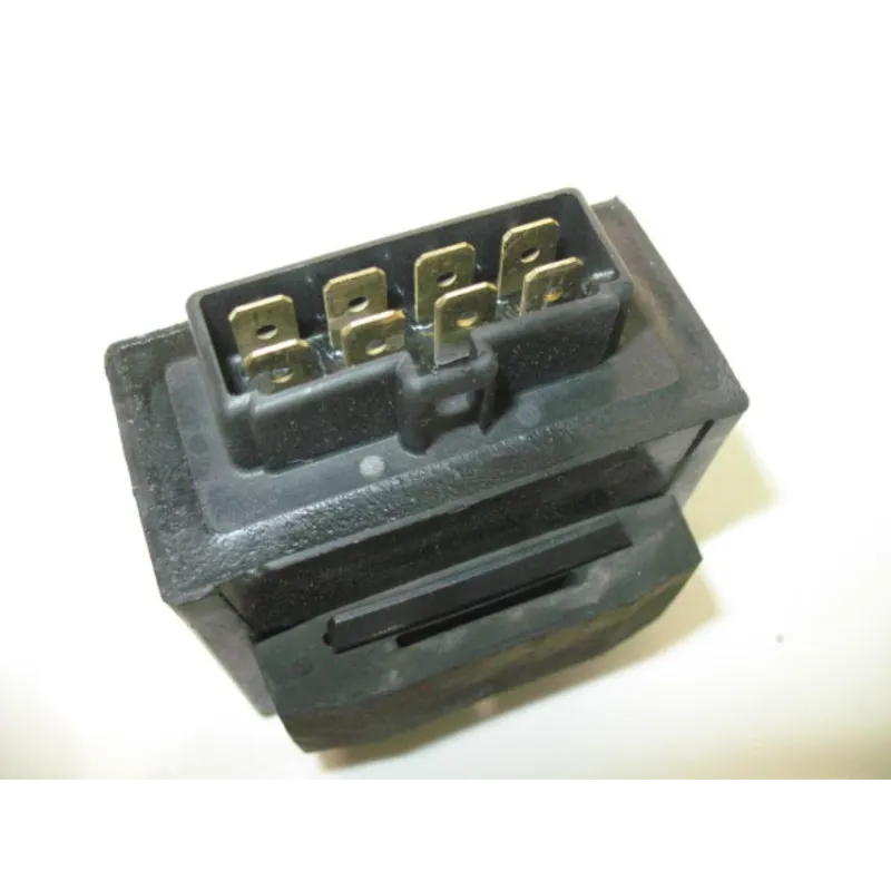 Relais boitier electrique YAMAHA TDM 900 2005-2006