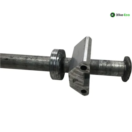 Axe de roue arriere YAMAHA FZR 1000 1989-1990