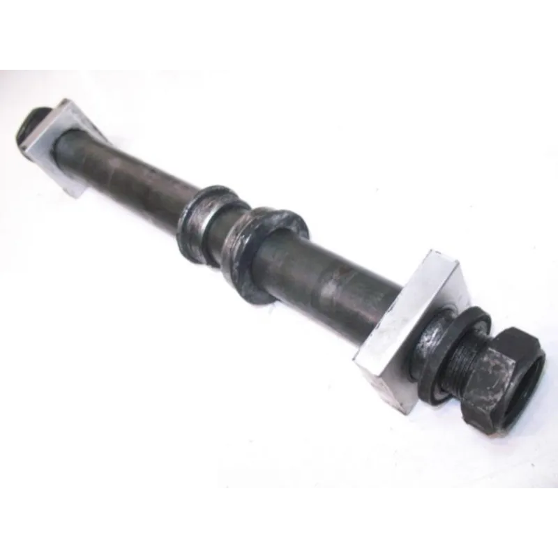 Axe de roue arriere YAMAHA FZS 1000 2001-2003 FAZER