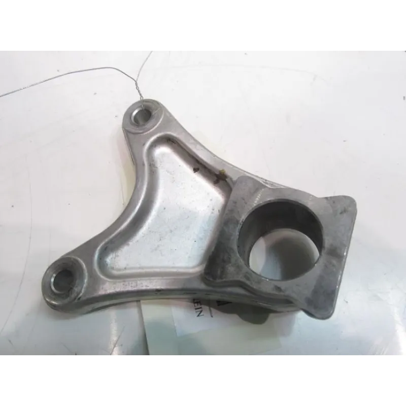 Support etrier frein arriere SUZUKI GSXR 1000 2002