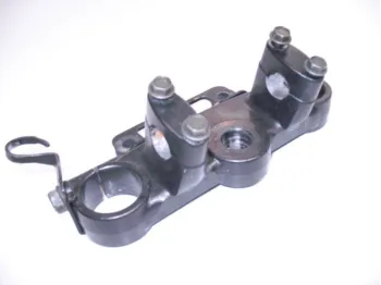 Te de fourche superieur SUZUKI TS 125 R 1989-1994