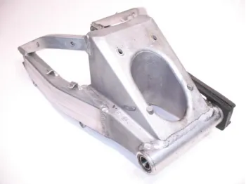 Bras oscillant SUZUKI GSXR 1300 1999-2001 HAYABUSA