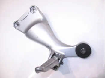 Platine arriere gauche SUZUKI GSXR 1300 1999-2001 HAYABUSA