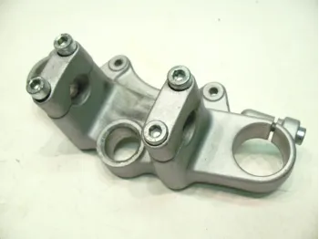 Te de fourche superieur YAMAHA XT 125 X 2005-2006