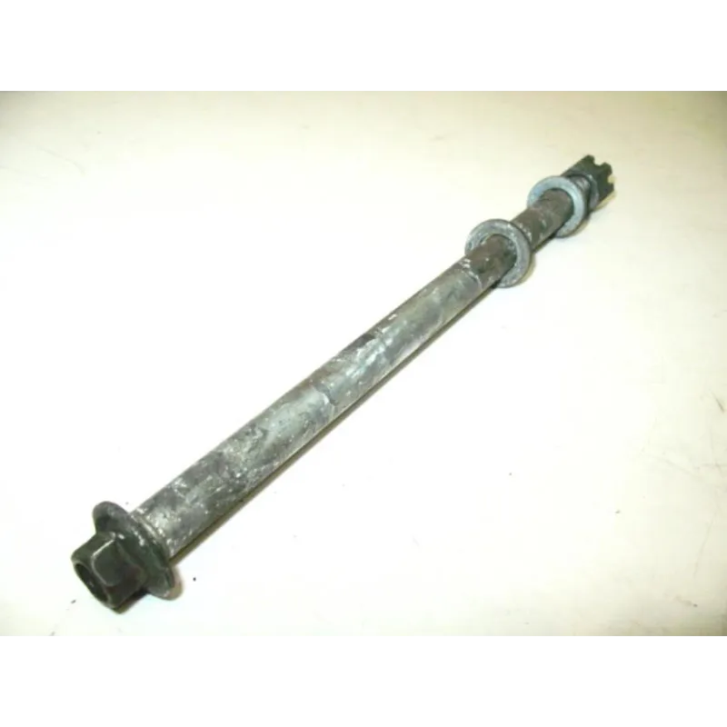 Axe de roue avant SUZUKI GN 125 1982-1996