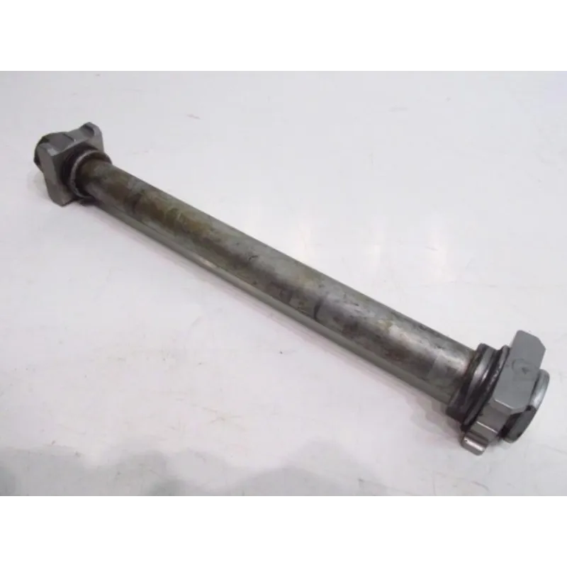 Axe de roue arriere HONDA CBR 1000 RR 2006-2007 FIREBLADE