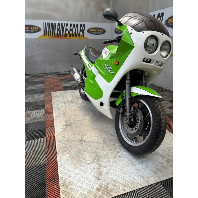 KAWASAKI GPZ 900 R GODIER GENOUD