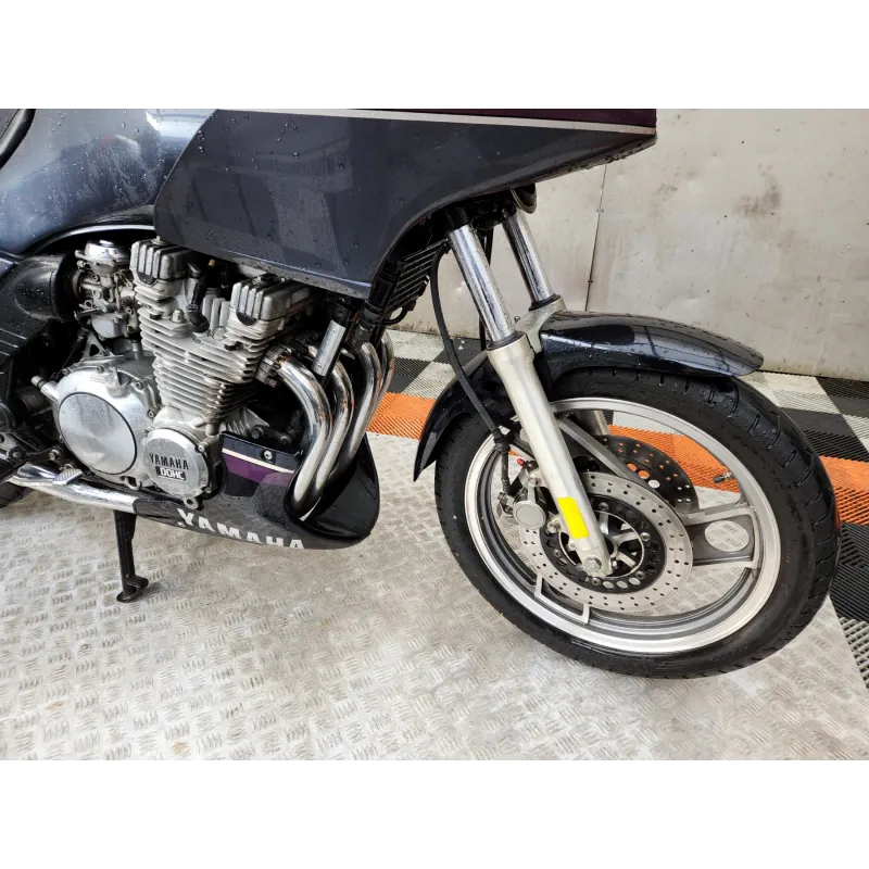 YAMAHA 900 XJ