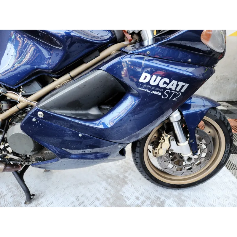 DUCATI ST2 944