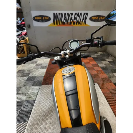DUCATI SCRAMBLER 800
